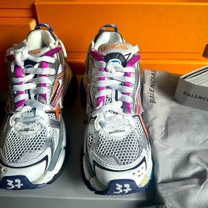 Balenciaga Runner Sneaker